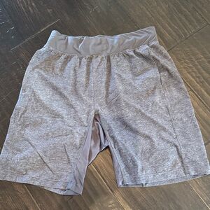 Lululemon Men's Heather Gray Athletic Overlay Shorts